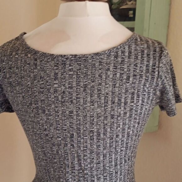 Kruse Wrap Front Dress - Picture 6 of 9